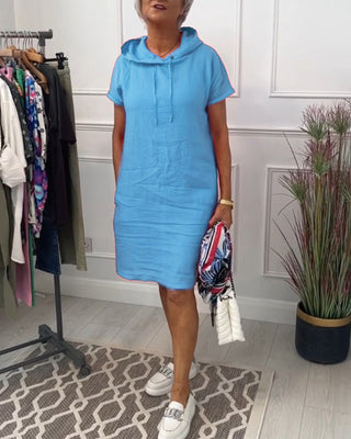 Nyla | Vestido casual de manga corta suave y cómodo con capucha