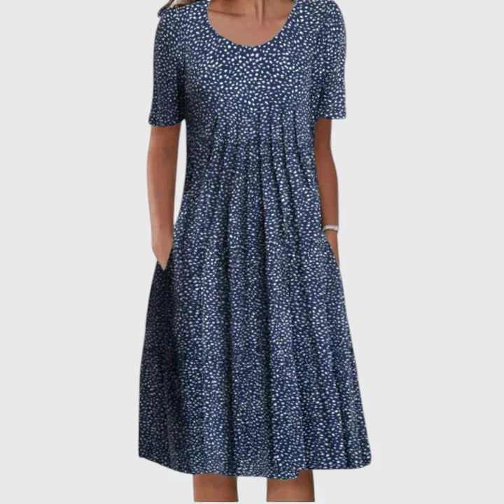 Vestido elegante que cubre el vientre