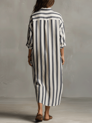 Camisa casual a rayas y vestido maxi de estilo bohemio