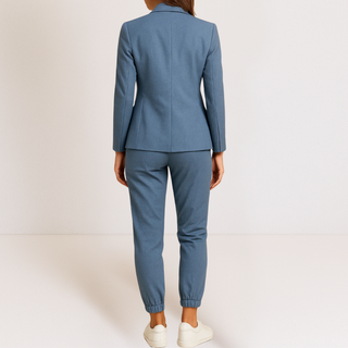 Monique | Elegancia Moderna en un conjunto cómodo