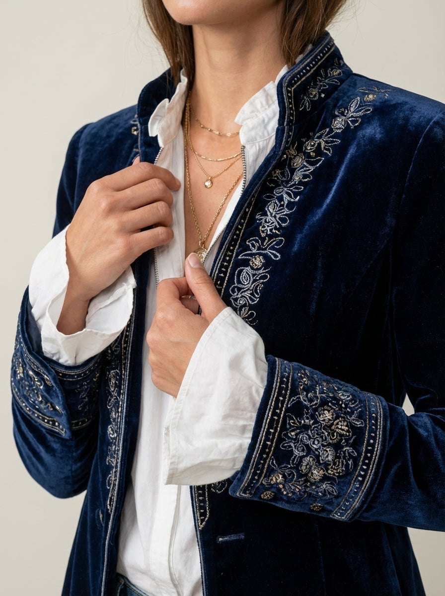 Nuria - Chaqueta Elegante de Terciopelo