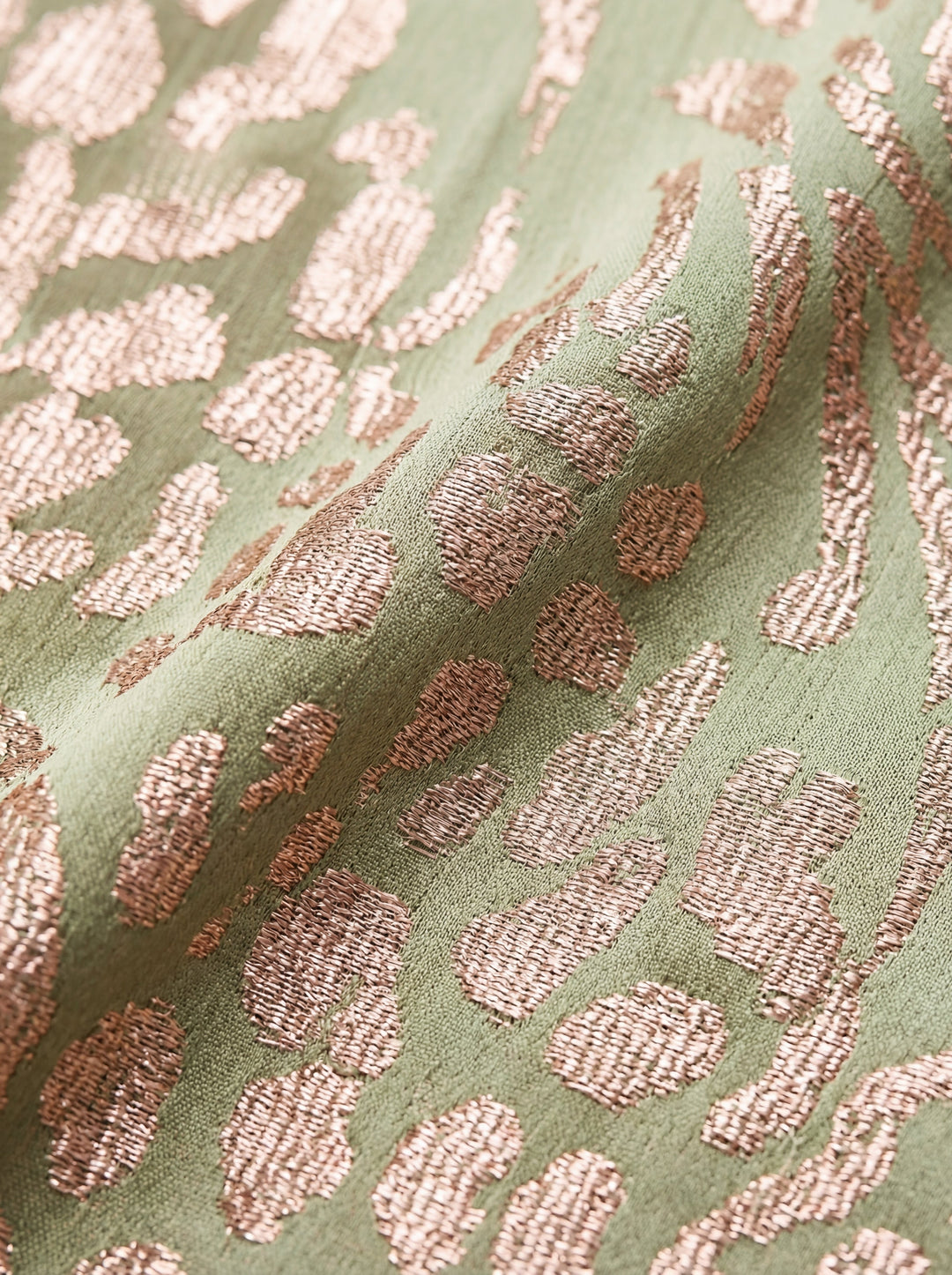 Giulia – Vestido elegante de tejido ligero y fluido