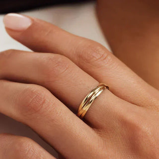 Anillo dorado | Adriana