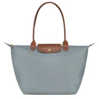Here are some rewritten options:
- Amaia | Tote grande y versátil
- Amaia | Bolso tote de gran capacidad
- Amaia | Tote amplio y funcional
- Amaia | Bolso tote XL versátil
- Amaia | Tote shopper grande y versátil
- Amaia | Bolso tote amplio para uso diari