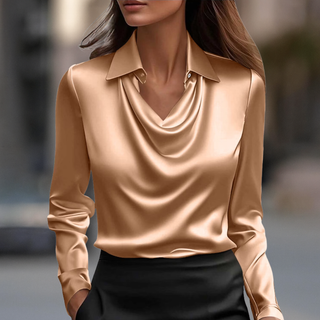 Blusa de satén sedoso con escote drapeado, estilo Milán