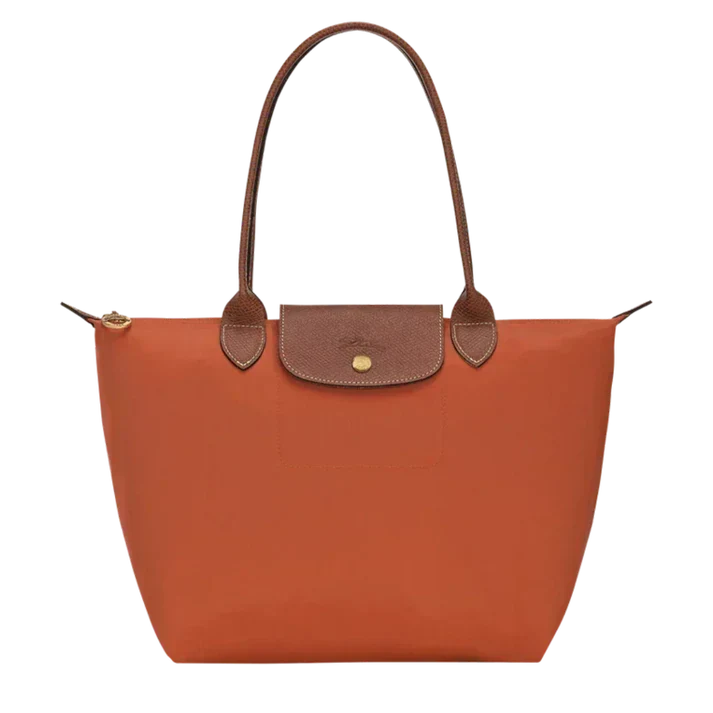 Here are some rewritten options:
- Amaia | Tote grande y versátil
- Amaia | Bolso tote de gran capacidad
- Amaia | Tote amplio y funcional
- Amaia | Bolso tote XL versátil
- Amaia | Tote shopper grande y versátil
- Amaia | Bolso tote amplio para uso diari