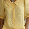 Blusa Fiora: Elegancia atemporal para cada ocasión