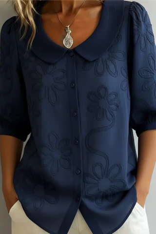 Blusa Fiora: Elegancia atemporal para cada ocasión