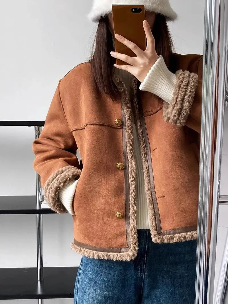 Chaqueta corta de piel sintética para mujer