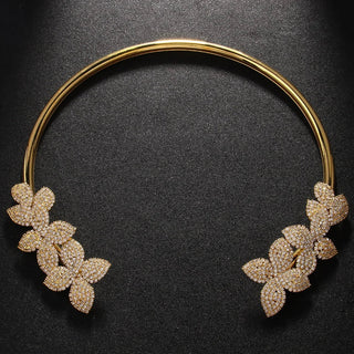 MARGARITA | Collar Elegante Flor de Cristal