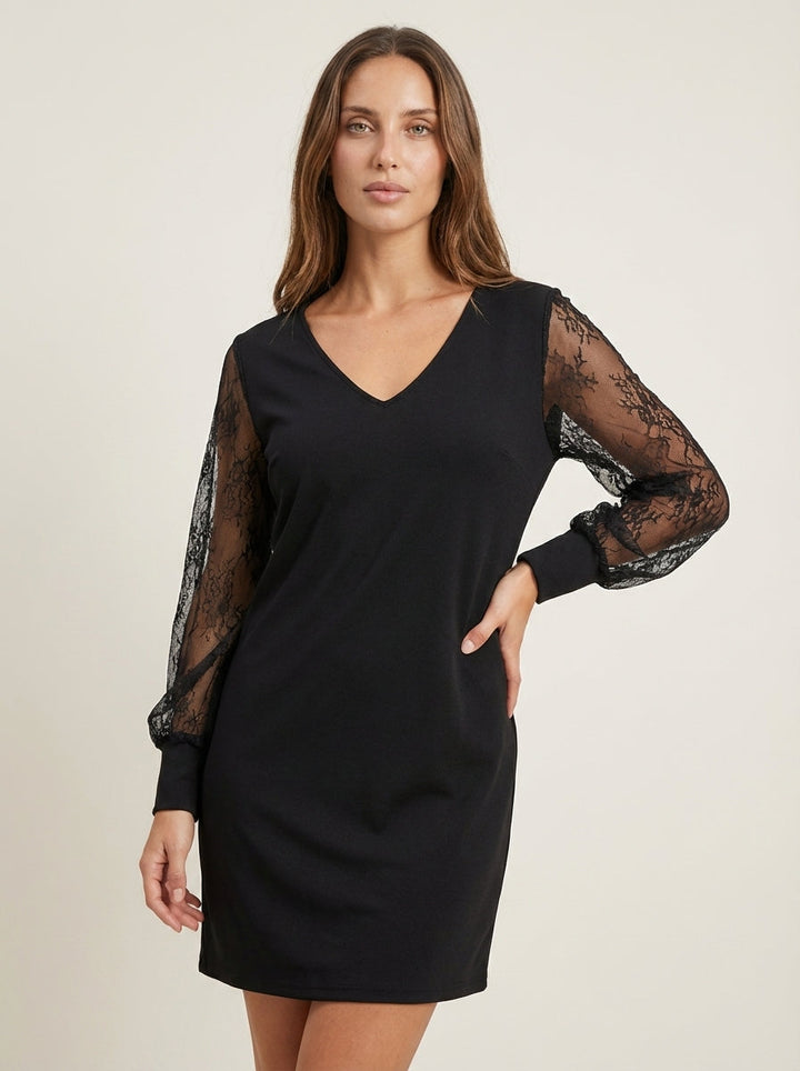 Eva - Vestido Elegante en Encaje con Escote en V
