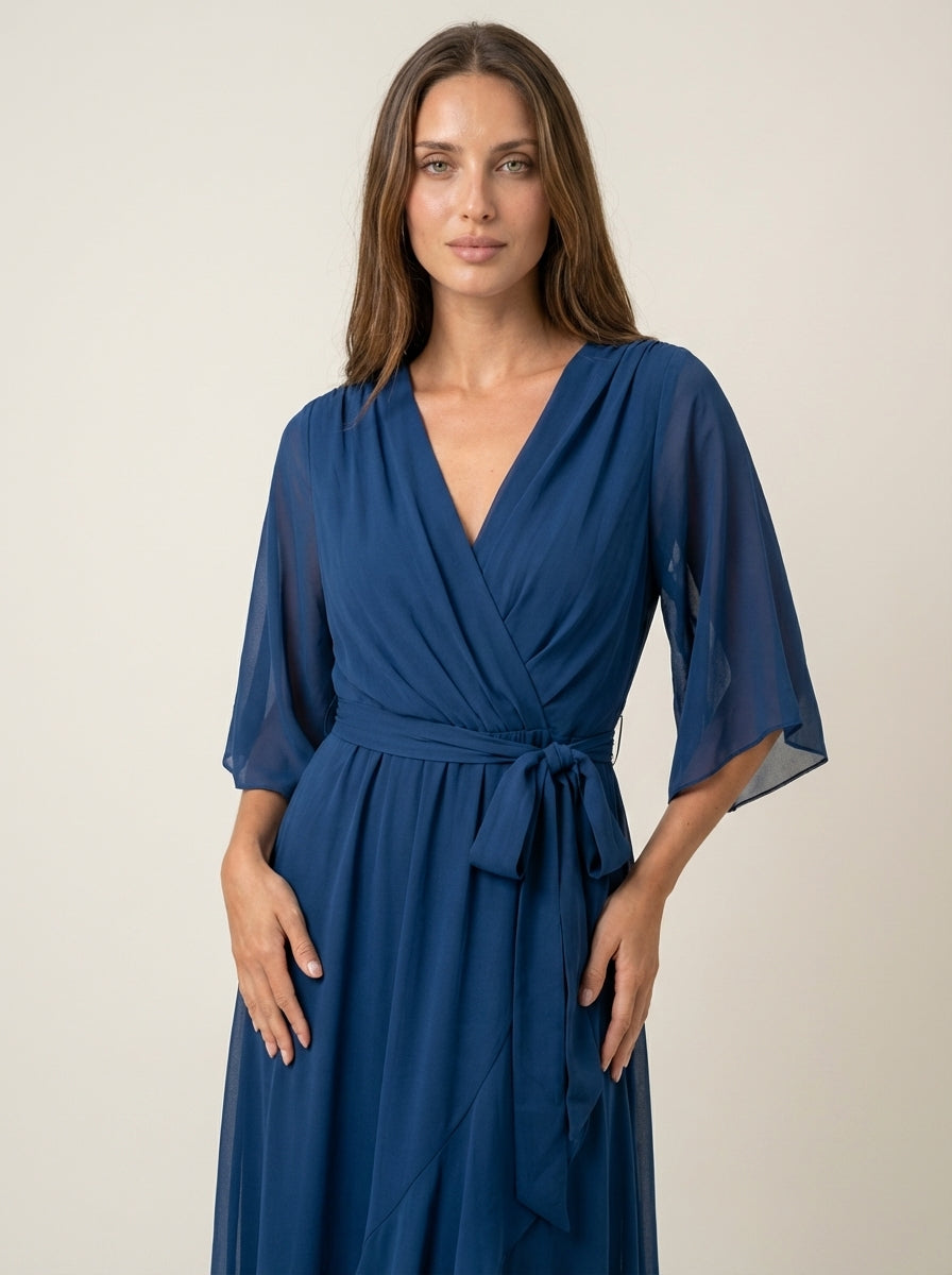 Mónica - Vestido de Chiffon con Escote en V