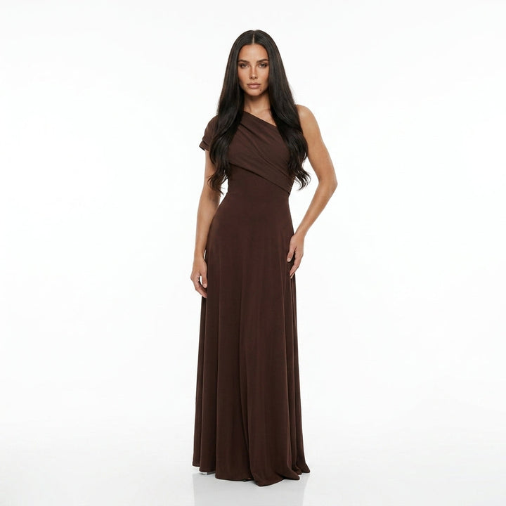 Vestido elegante sin tirantes de malla