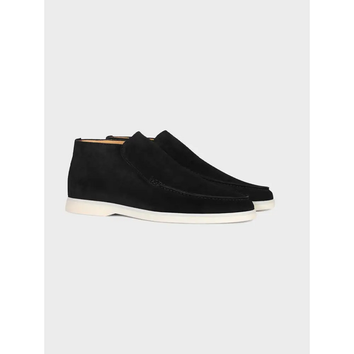 Aristocrat Suede Chukka Boots