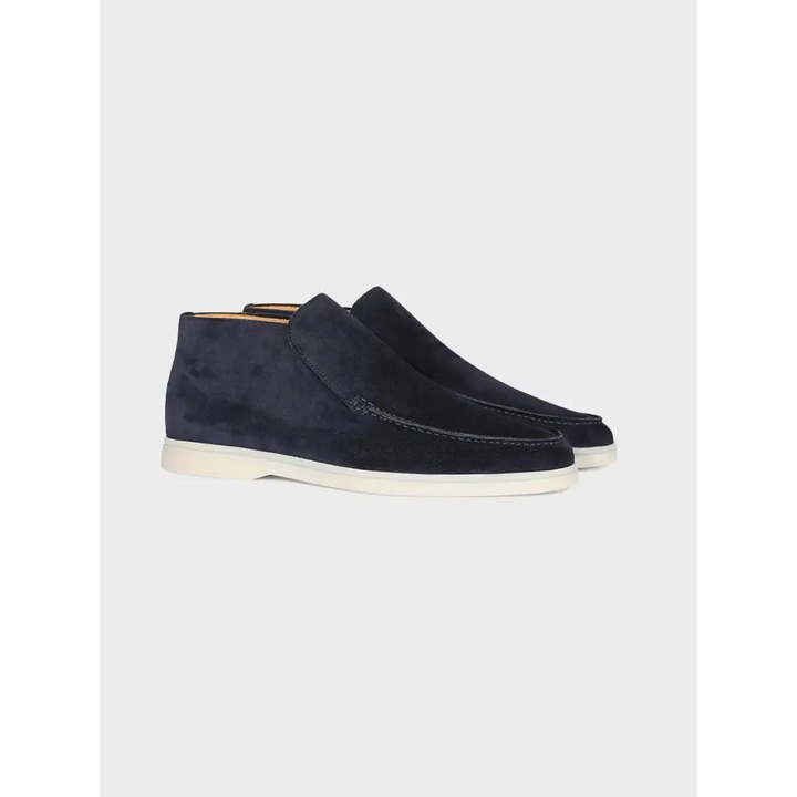 Aristocrat Suede Chukka Boots