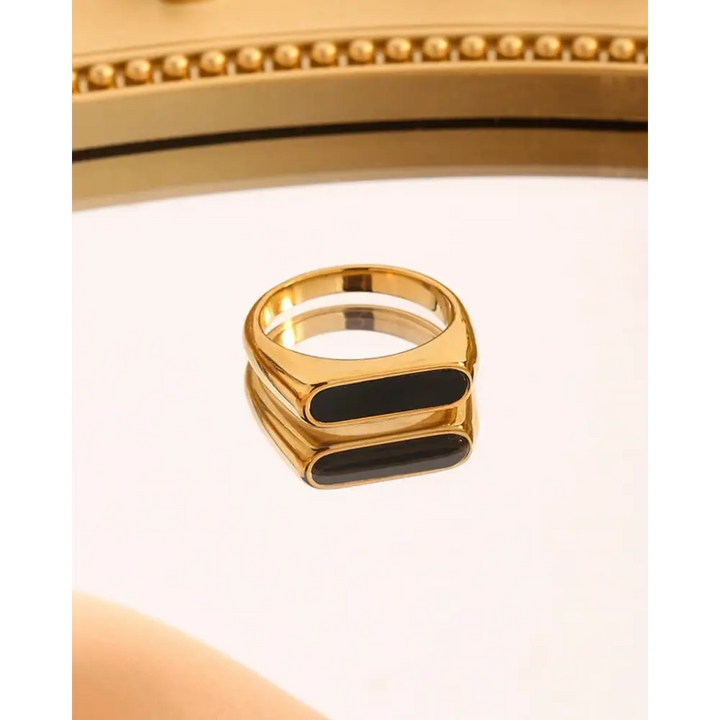 Anillo Sello Dorado | Noir