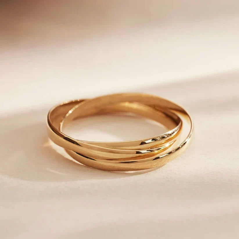 Anillo dorado | Adriana
