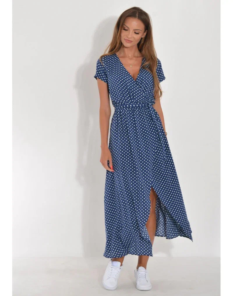 Julia - Vestido elegante con escote en forma de corazón y corte modelador que realza la silueta